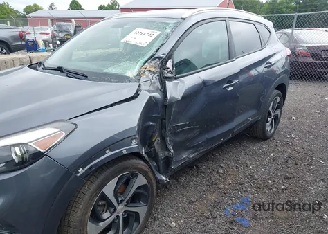 2017 Hyundai Tucson Limited/Sport And Eco/Se z USA, uszkodzony, nr VIN KM8J33A20HU526223